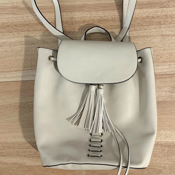 Cream Backpack - Picture 3 of 6